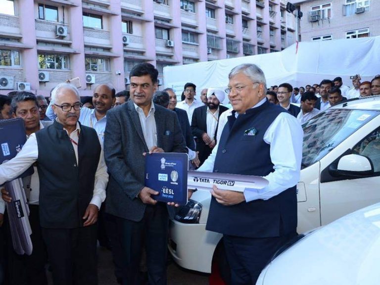 EESL to issue tender for 2nd lot of 10,000 electric cars