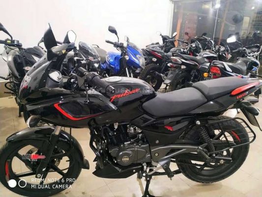 2019 Bajaj Pulsar 180f Abs Launch Price Rs 94k Rs 8k More Than Non Abs