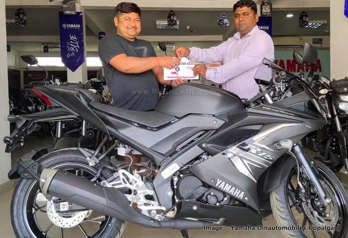 R15 New Model 2019 Price In India