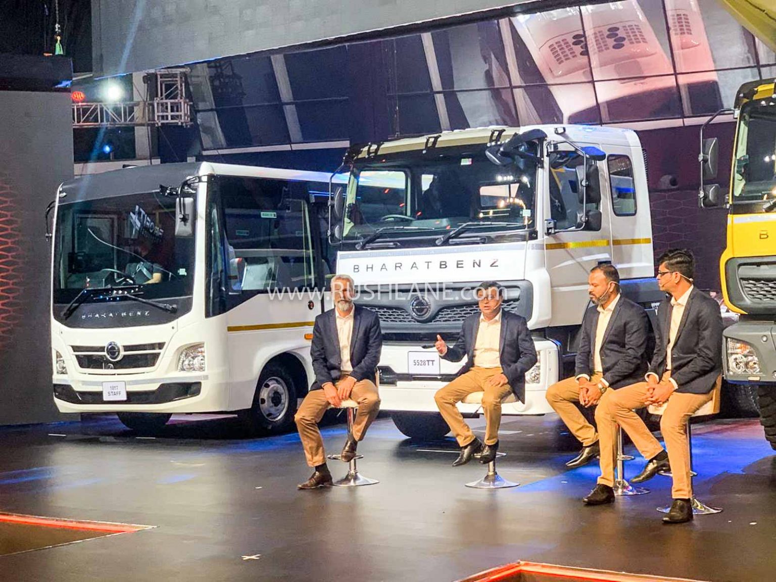 2020 Daimler Bharat Benz BS6 Trucks and Buses unveiled in India