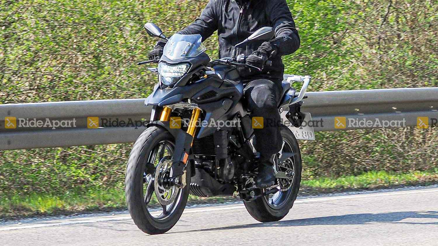 21 Bmw G310 R G310 Gs Spied Testing For The First Time