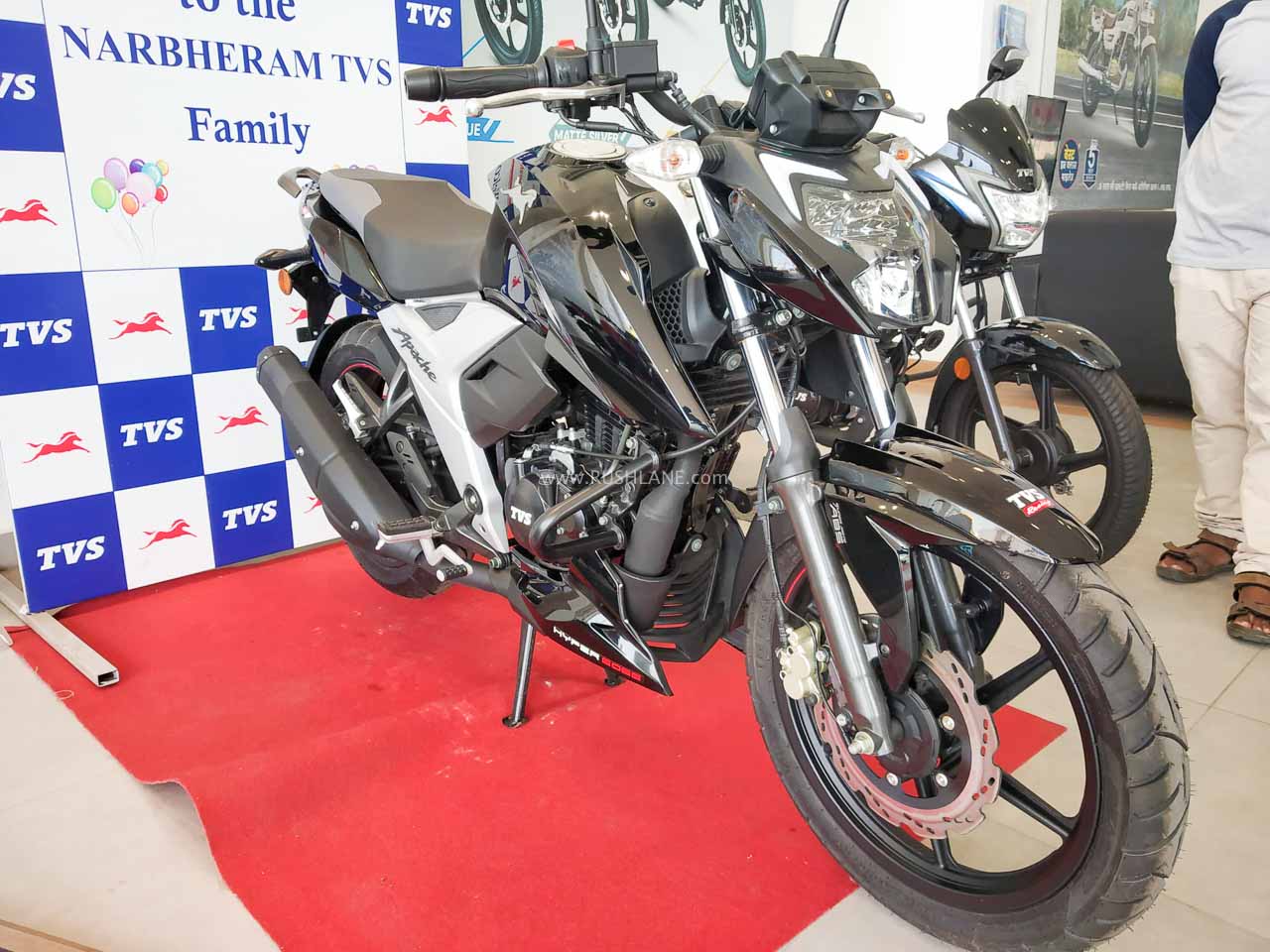 Tvs Apache 160 Apache 0 Gets A Price Hike Here Is The New Price List
