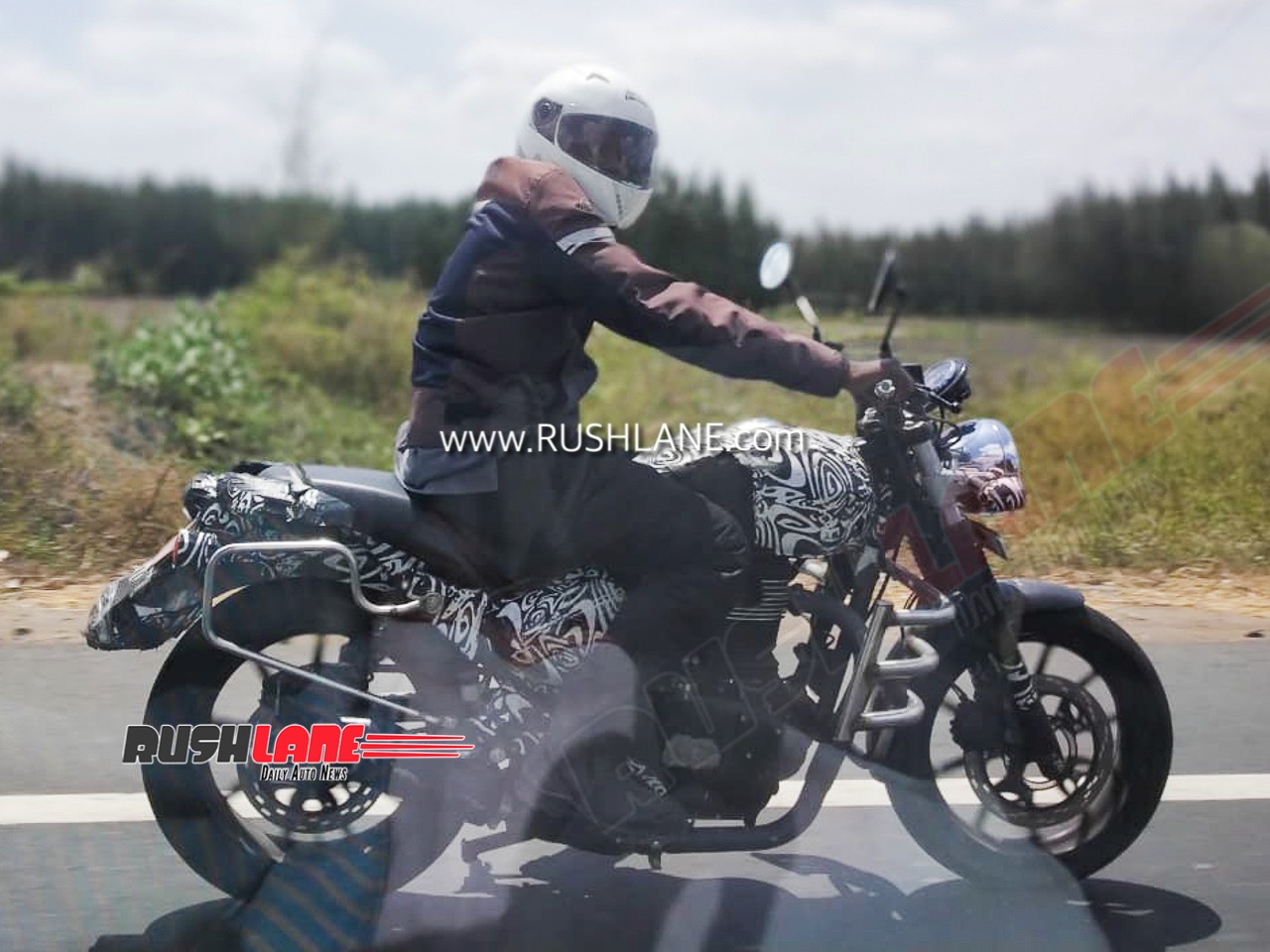 Royal Enfield Hunter Spied Again Side View Reveals New Details