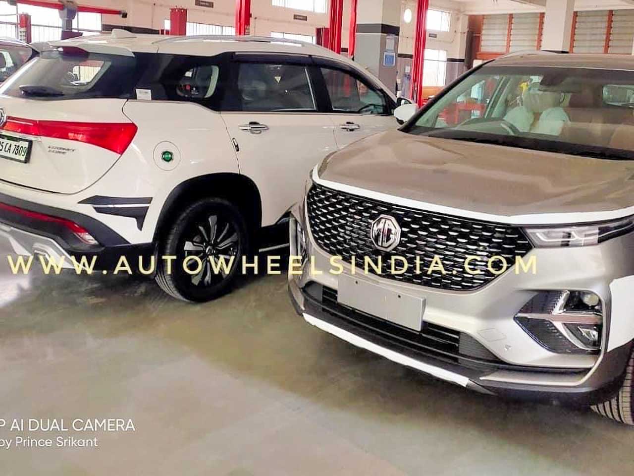 MG Hector Plus with the regular Hector