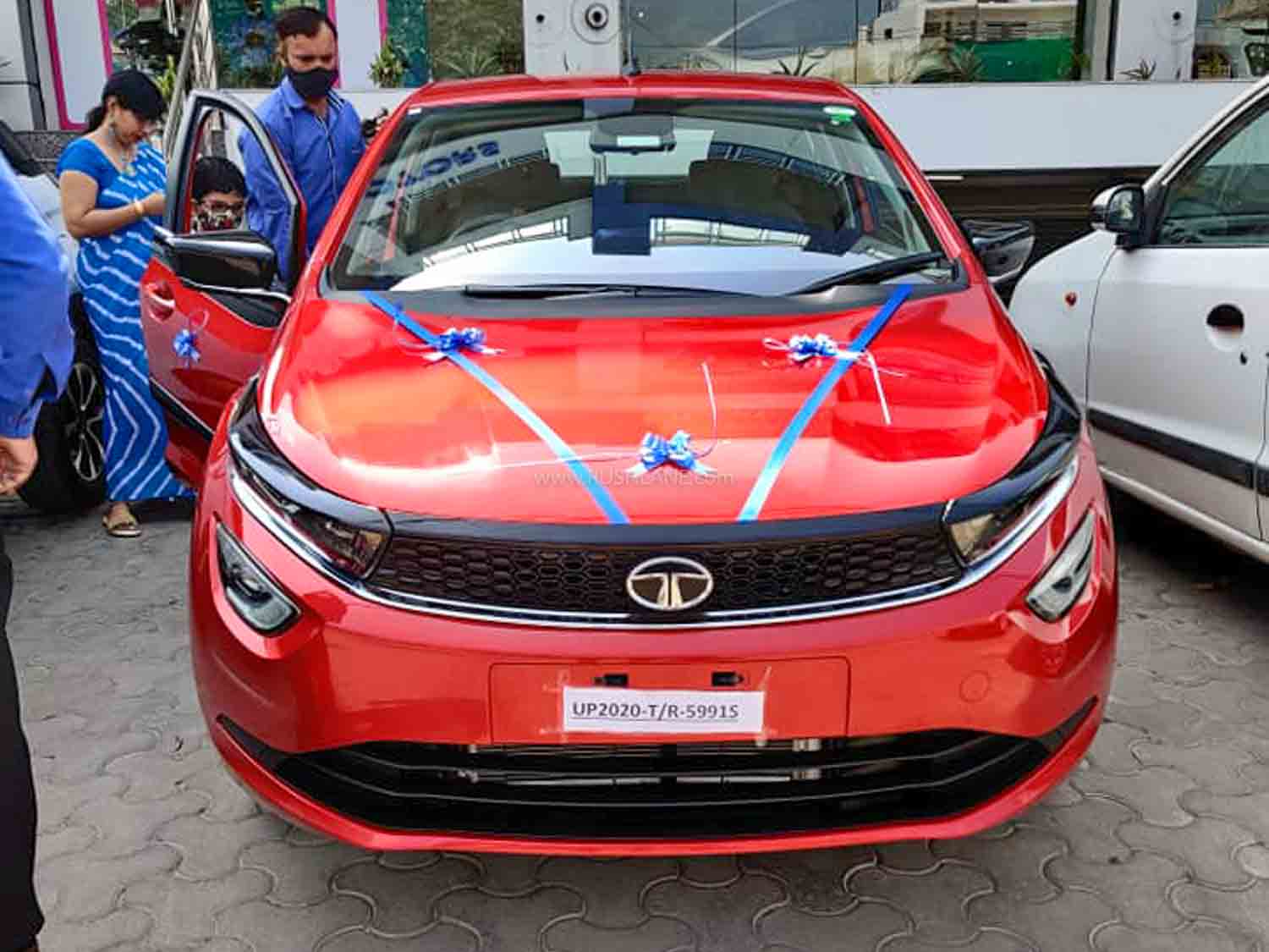 Tata Altroz Xm Variant Launch Price Rs 6 6 Lakhs Rs 30k More Than Xm