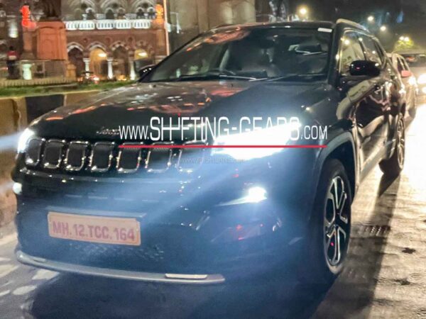 21 Jeep Compass Spied Undisguised Green Colour Similar To Harrier Camo Interiors Revealed