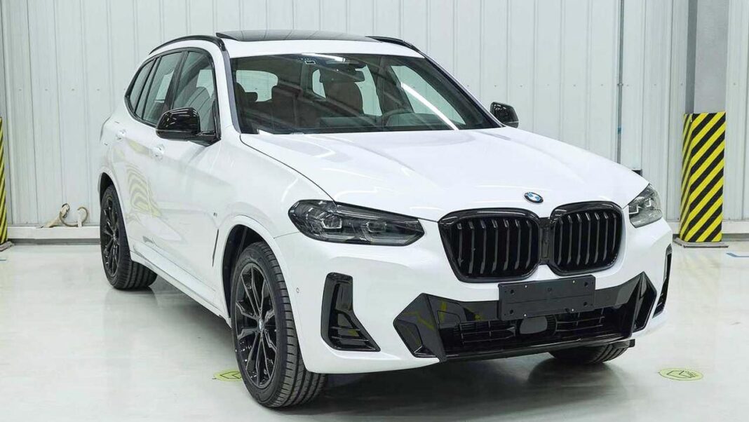 2022 BMW X3 SUV Facelift Photos Leak - New Front Face Revealed