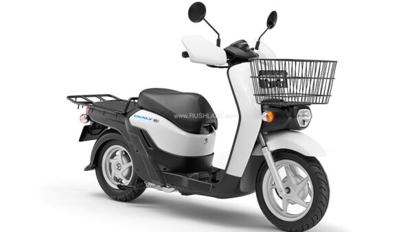 Honda electric scooter with battery swap tech - Benly e
