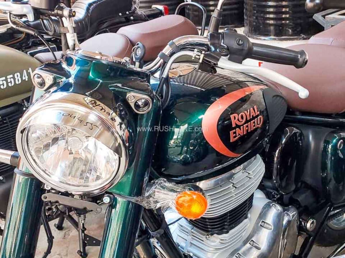 Production-Spec Royal Enfield Classic 350 Spotted In Two New Colours ...