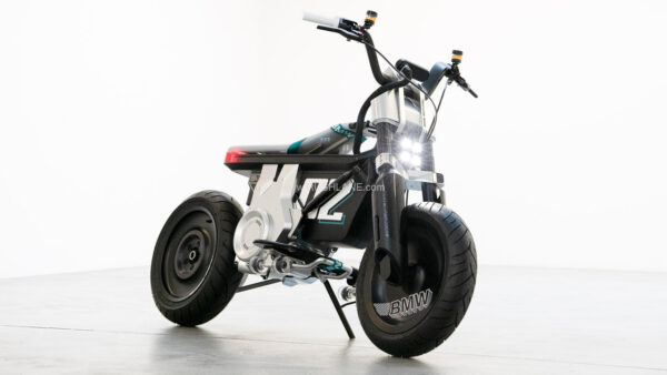 New BMW Electric Moped - Concept CE 02