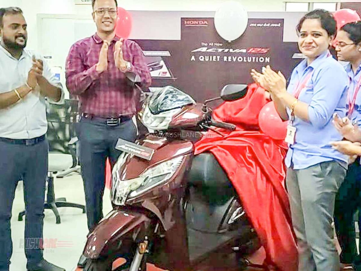 Honda Activa Owner Pays Rs 15.4 Lakh For Regn No 0001