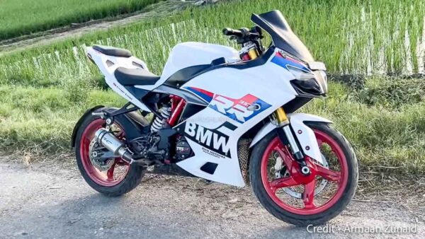 TVS Apache 310 Modified to look like BMW G310RR