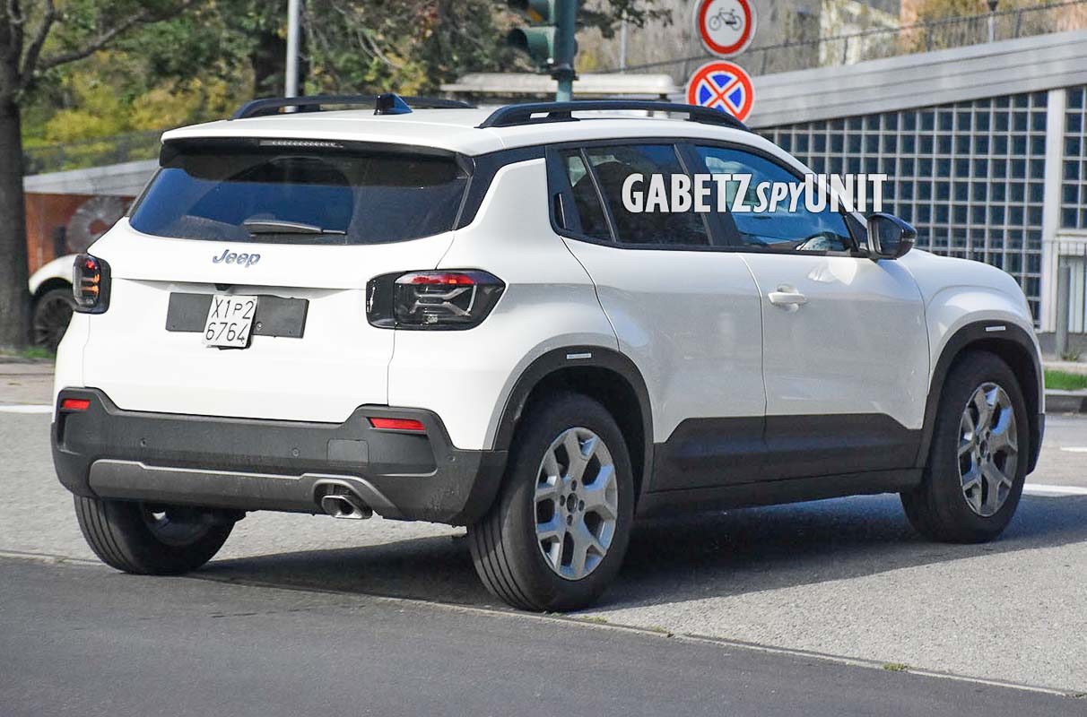 Jeep Avenger SUV Spied Undisguised On Road - Creta Rival