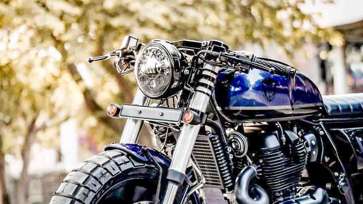 Royal Enfield Shotgun 650 and Bullet 350 spotted during