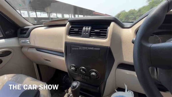 Mahindra Scorpio Classic S5 Interiors